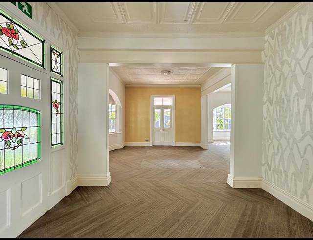 420M² OFFICE TO LET IN WINDERMERE